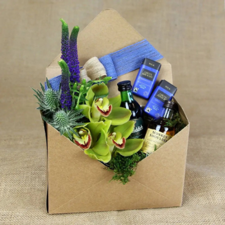 Boîte à fleurs enveloppe composition